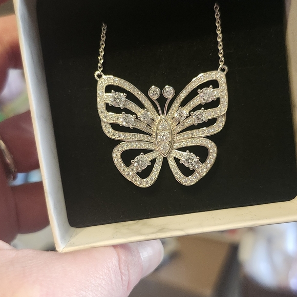 CERTIFIED 3.33 Carat VVS1 D EX MARIAH BUTTERFLY Moissanite Diamond NECKLACE *NEW - Picture 6 of 16